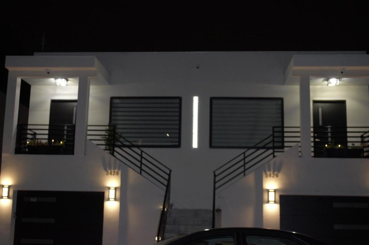 Dimond Abode Vacation Home #2 Oakland Dimond District Exterior foto
